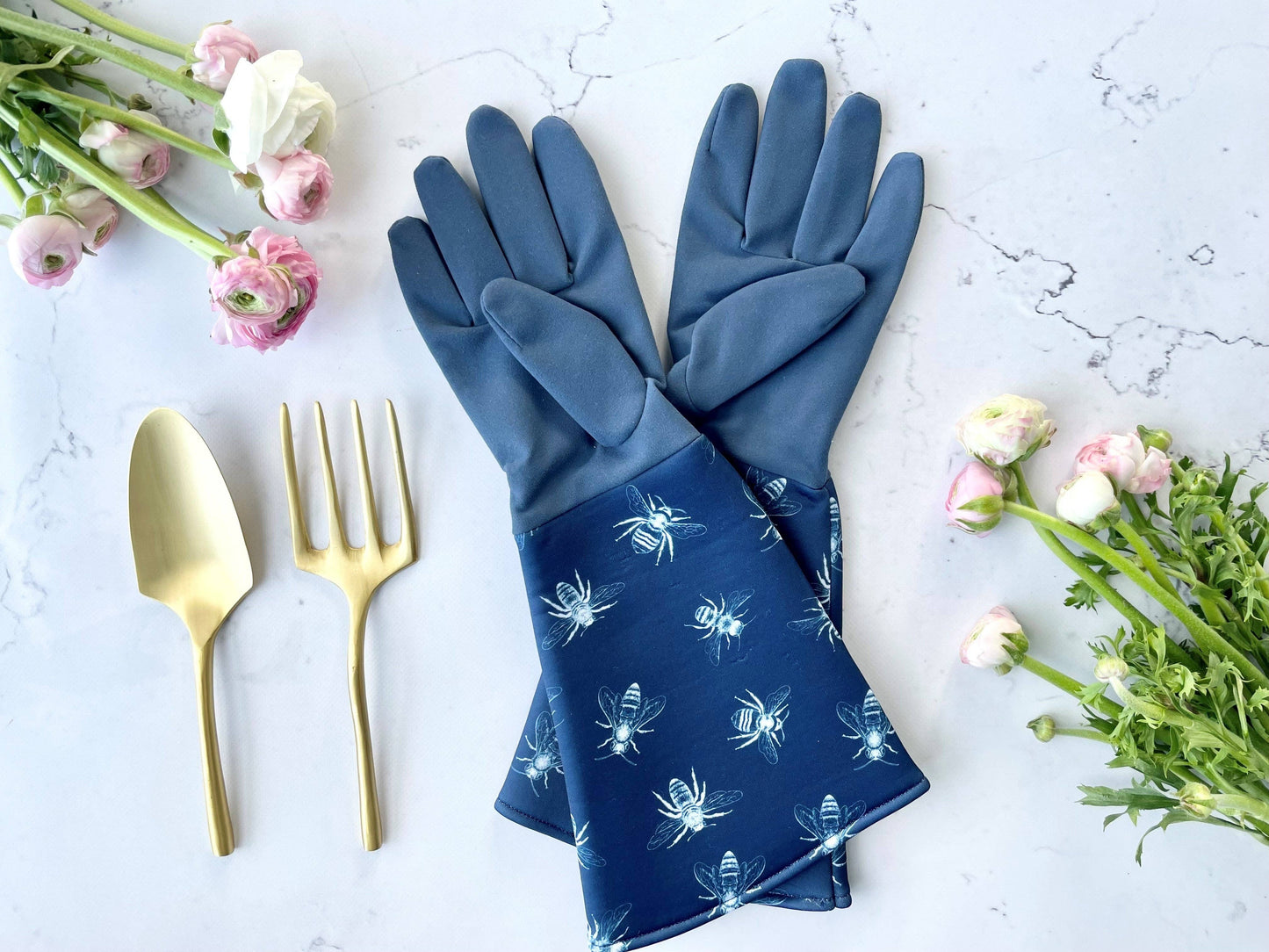 Gardening Gloves - Navy Sketch Bee