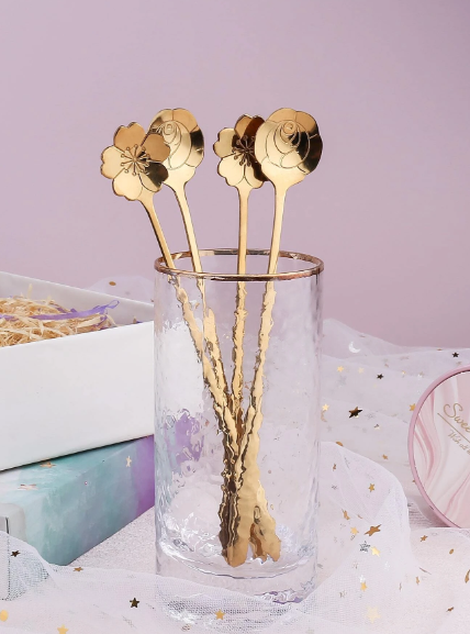 Elegant Gold Flower Spoon – Random Selection