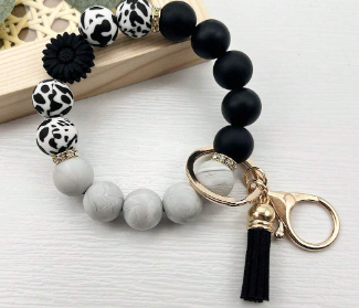 🌸 Boho Beaded Bracelet Keychains – Floral, Cow Print & Tassel Charms