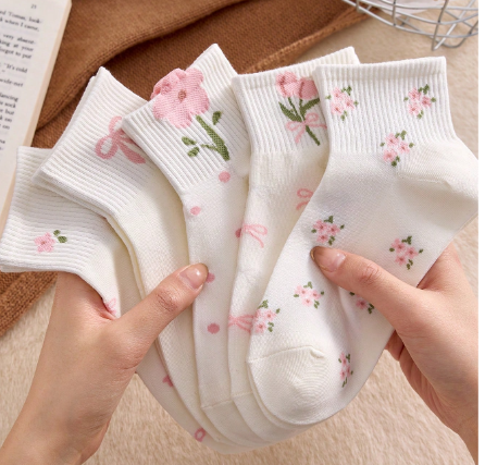 White & Pink Floral Bow Embroidered Ankle Socks – Sold Individually