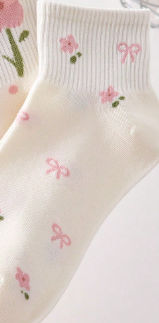 White & Pink Floral Bow Embroidered Ankle Socks – Sold Individually