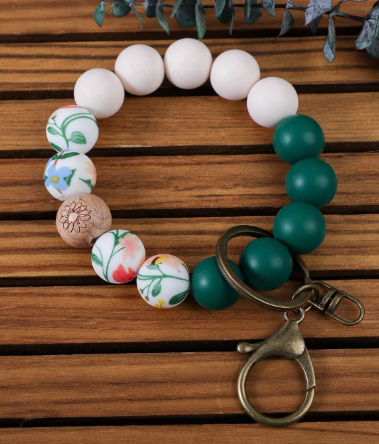 🌸 Boho Beaded Bracelet Keychains – Floral, Cow Print & Tassel Charms