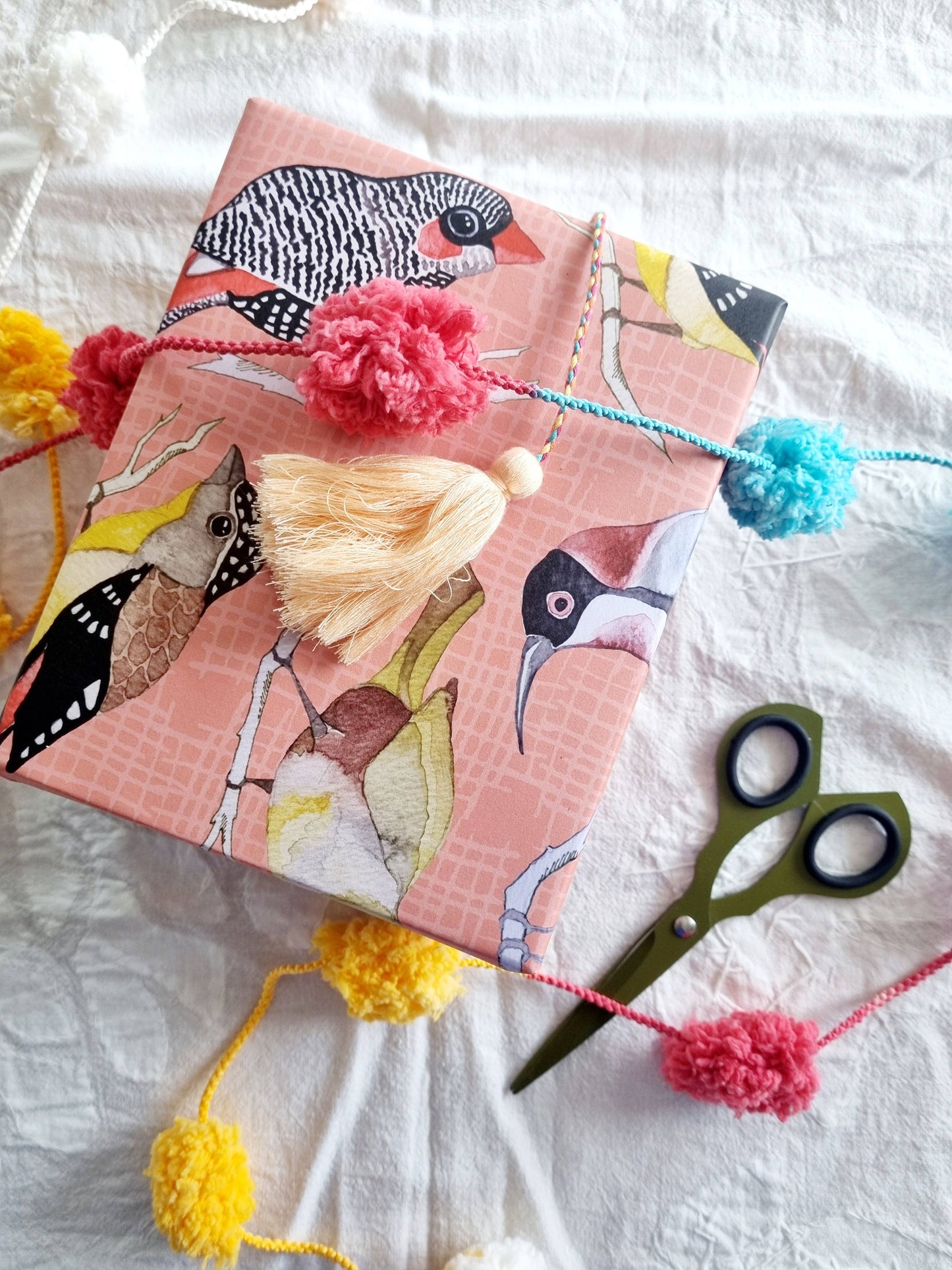 Wrapping Paper / Tasmanian Birds