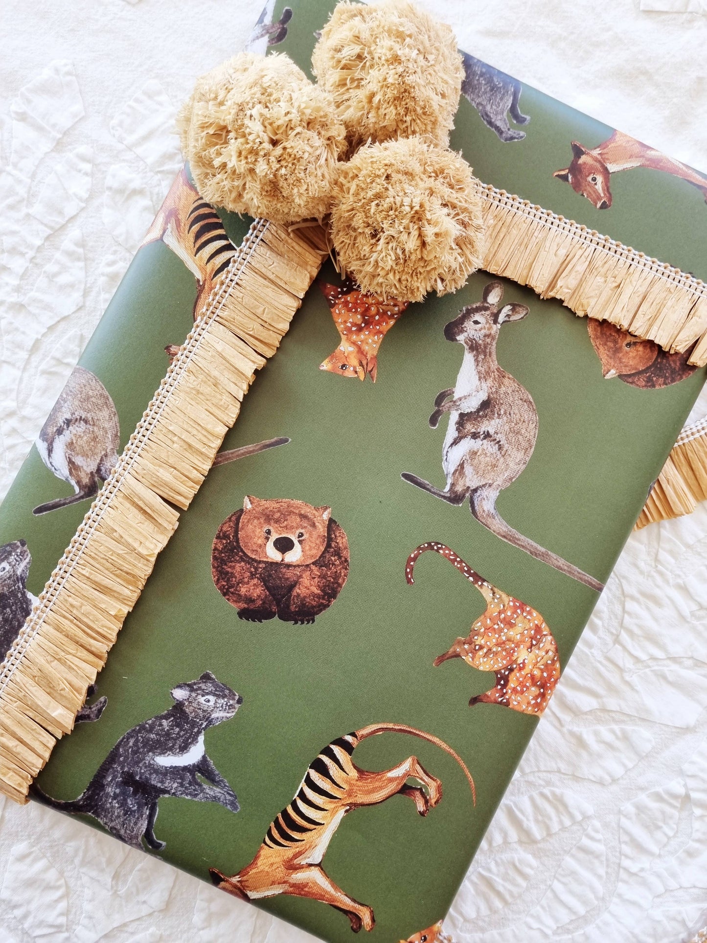 Wrapping Paper / Tasmanian Animals