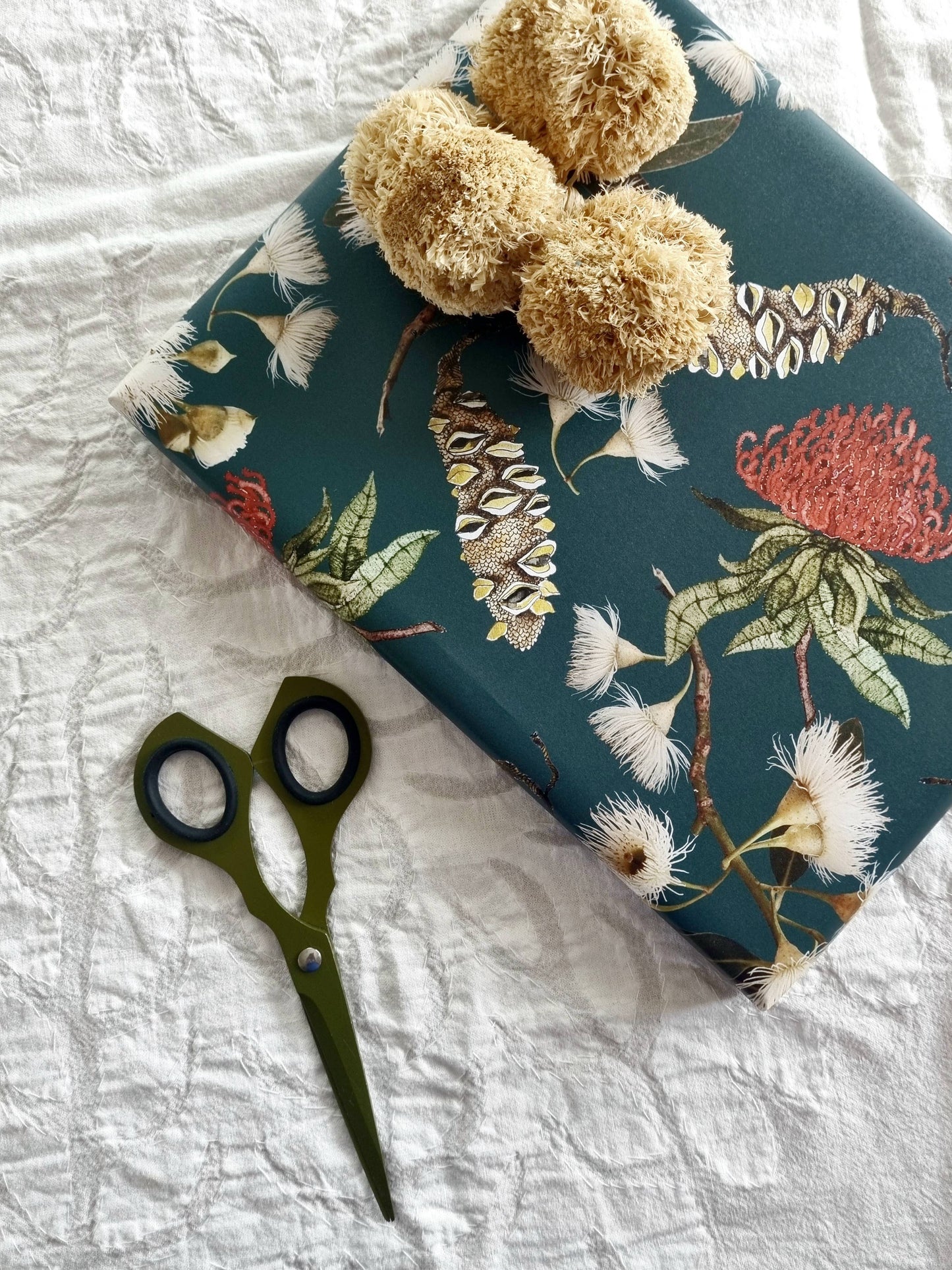 Wrapping Paper / Australian Botanicals