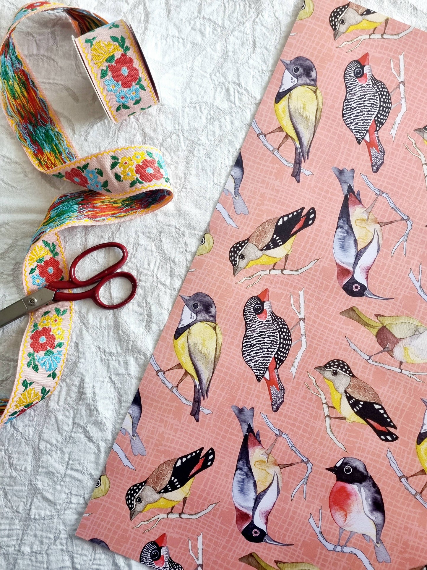 Wrapping Paper / Tasmanian Birds